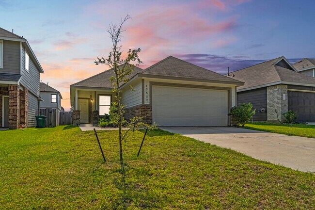 Primary Photo - 13522 Luke Pr Ct