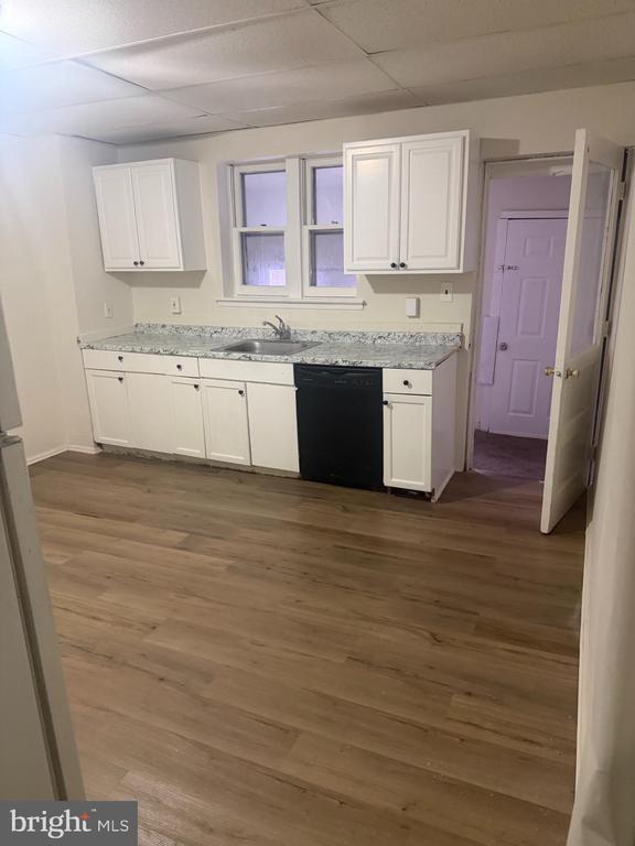 Building Photo - 802 Fairbanks Ave