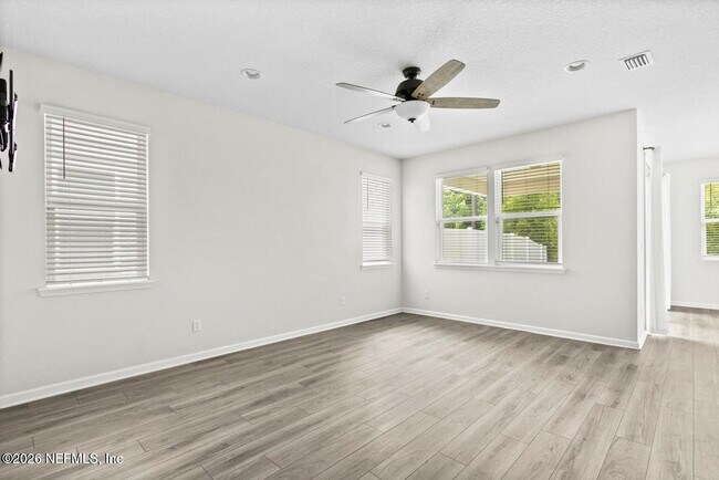 Building Photo - 3067 Alpin Dr