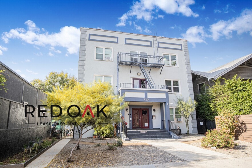 Building Photo - 719 Heliotrope Dr