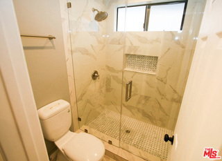 Building Photo - 1418 26th St