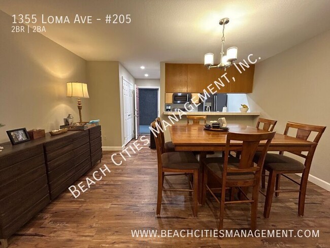 Building Photo - Lovely Condo with 2 Bedrooms, 2 Bathrooms,...