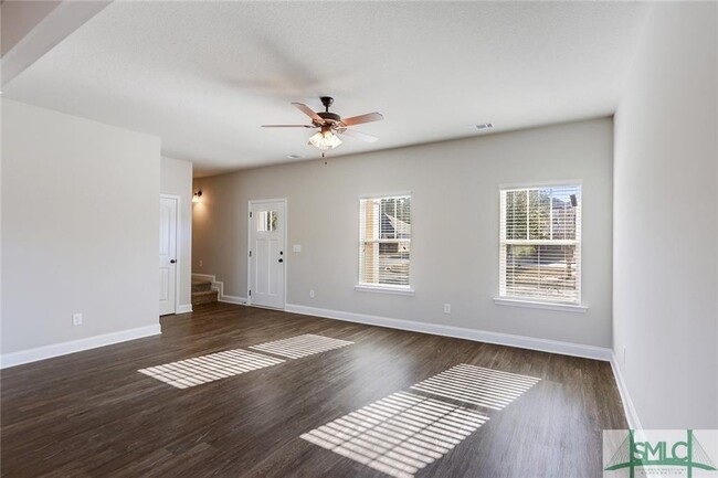 Building Photo - 505 Potter Stone Square