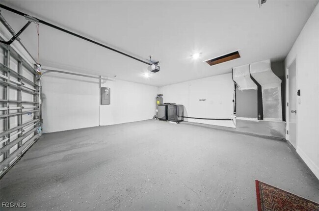 Building Photo - 4414 28th St SW