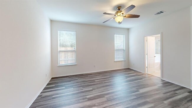 Building Photo - 2100 Iron Rail Terrace