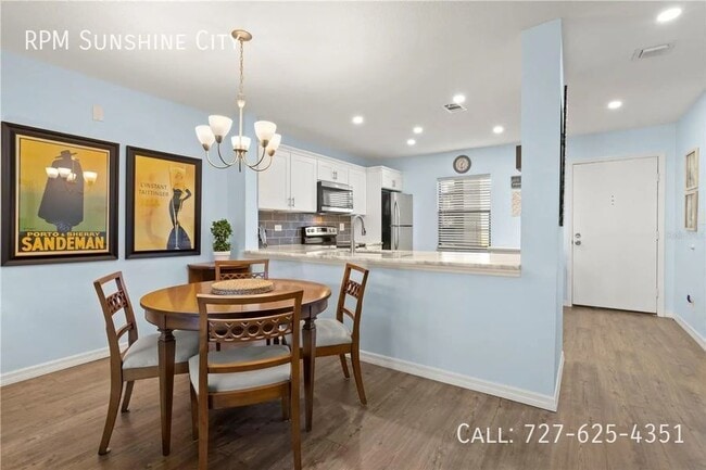 Building Photo - 2400 Winding Creek Blvd