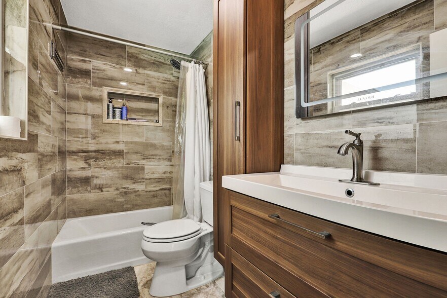 Building Photo - 149 Southwind Cir