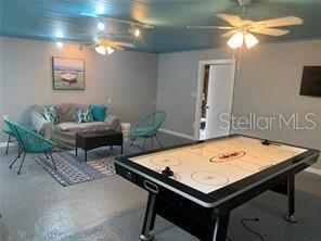 Building Photo - 525 Bay St