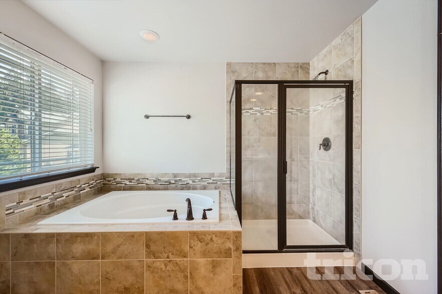 Building Photo - 6706 206th St Ct E