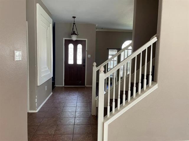 Building Photo - 1233 McMahan Dr