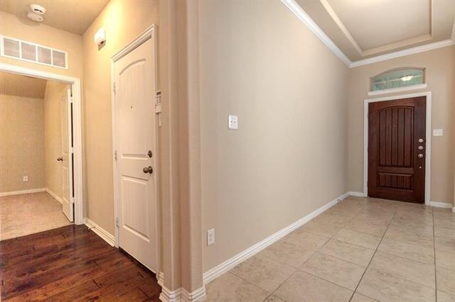 Building Photo - 4005 Lands End Dr