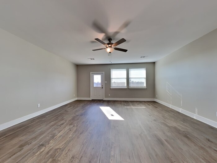 Building Photo - 3401 Tennessee Ave