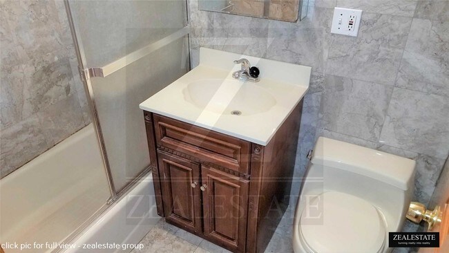 Building Photo - 270 12th St