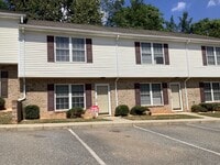 Building Photo - 2 BR 2.5 BTH Townhouse off Wards Ferry Rd