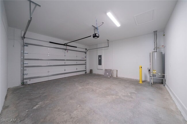 Building Photo - 21024 Teak Tree Ter