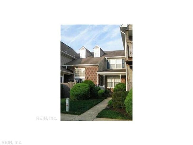 Building Photo - 212 Fireweed Ct