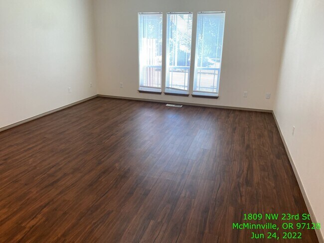 Building Photo - 1809 NW 23rd St