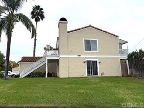 Building Photo - 635 Woodward St