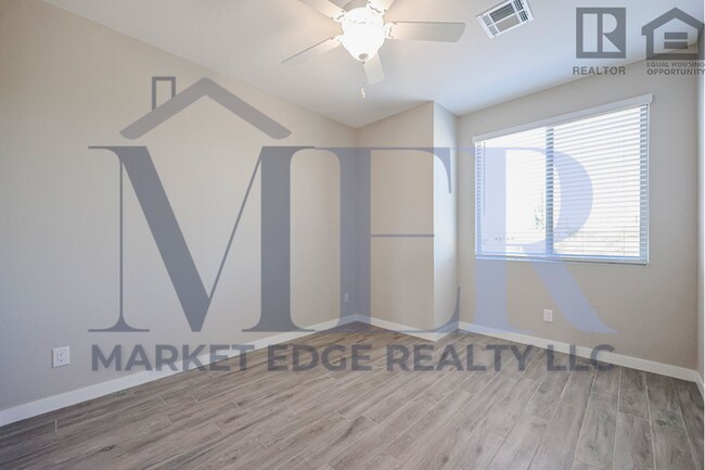 Building Photo - 3bed/2bath Home in North Scottsdale! Ready...