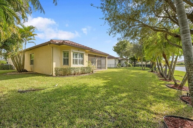 Building Photo - 2525 Vicara Court