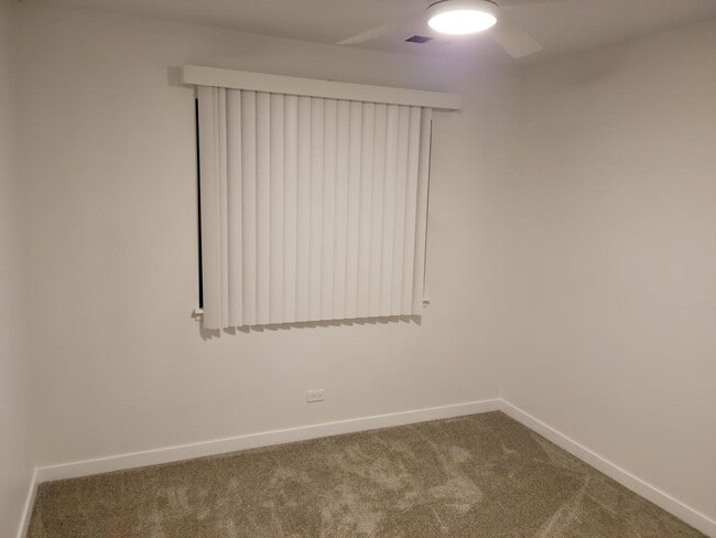 Building Photo - 50 Lambert Dr