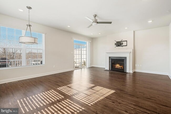 Building Photo - 2762 Lady Slipper Rd