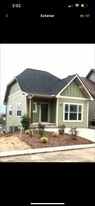 Building Photo - 112 Chepstow Pl