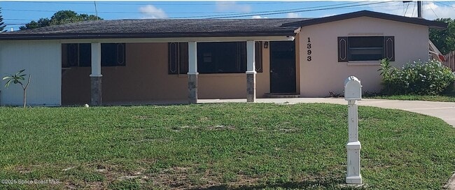 Primary Photo - 1393 Stanley Dr