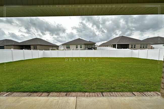 Building Photo - FREE RENT FOR MAY-  4 Bed 2 Bath Daphne Home in Jubilee Farms