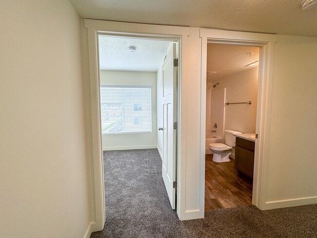 Building Photo - 531 S 850 E