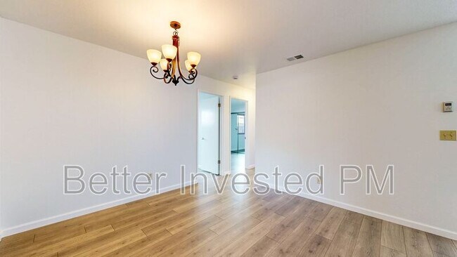Building Photo - 1417 Gregory Ct