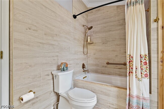 Building Photo - 9597 Halyards Ct