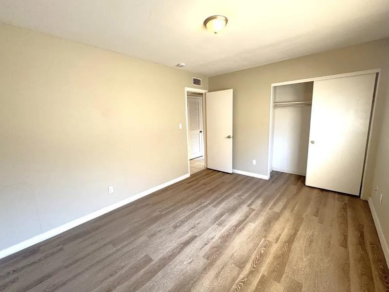 Building Photo - 4637 W Vista Ave