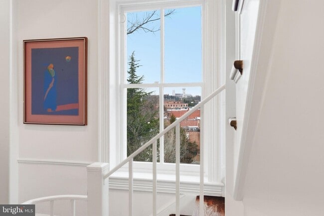 Building Photo - 3308 R St NW