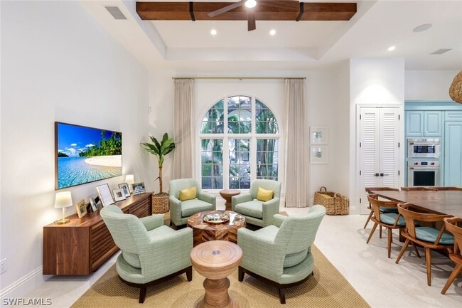 Building Photo - 2904 Tiburon Blvd E