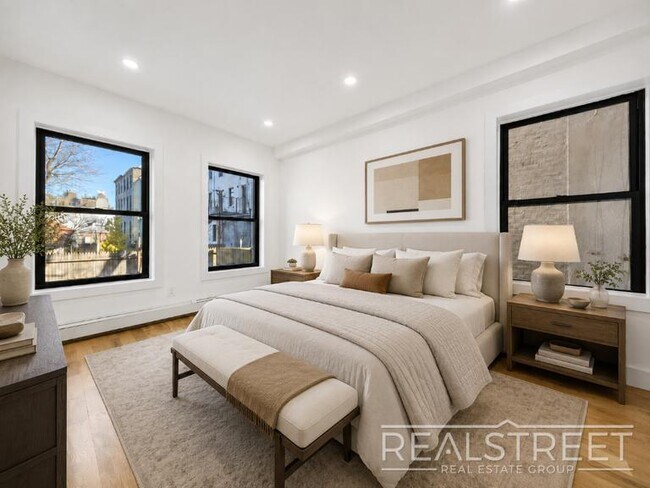 Building Photo - Stunning NEW 2 BR in Clinton Hill with in unit W/D
