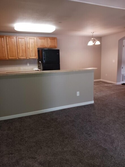 Building Photo - 4815 Hahns Peak Dr