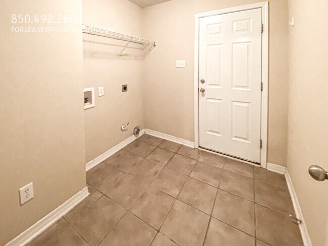 Building Photo - 27450 Hobby Horse Ln