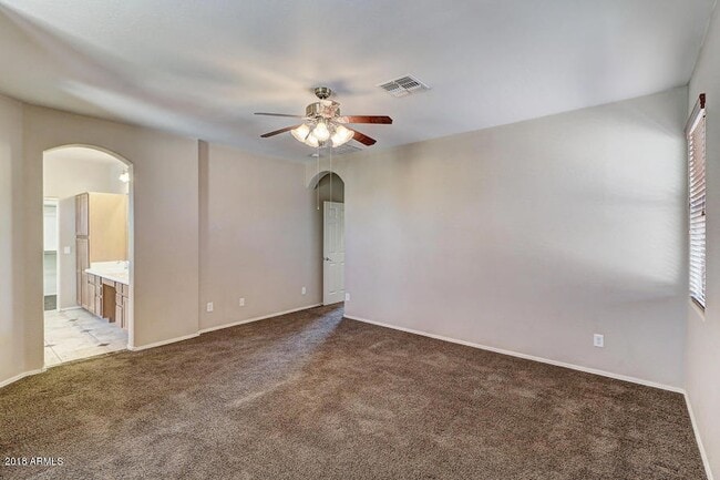 Building Photo - 4417 W Heyerdahl Dr