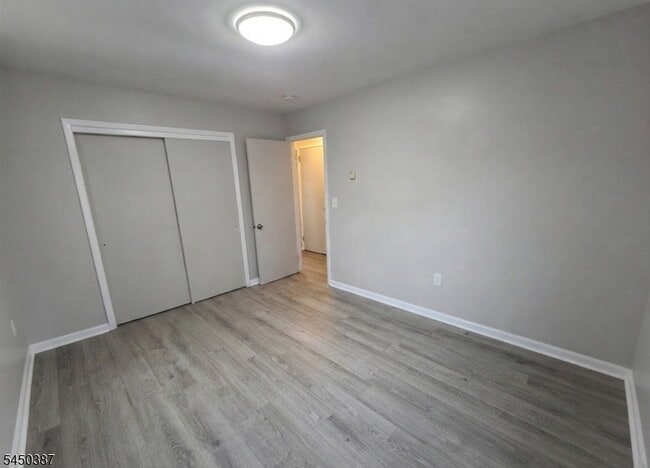 Building Photo - 166 Carmita Ave