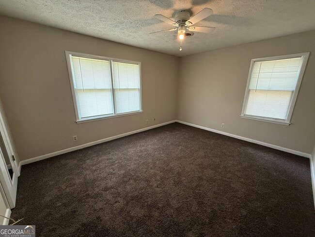 Building Photo - 602 Hillcrest Pkwy