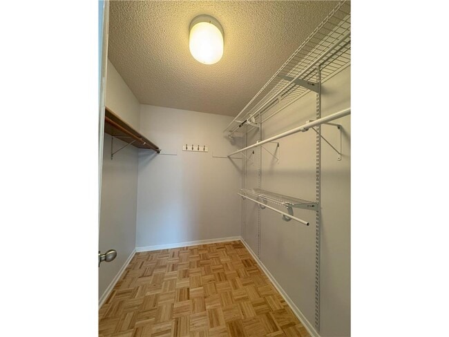 Building Photo - 15805 Griffon Path