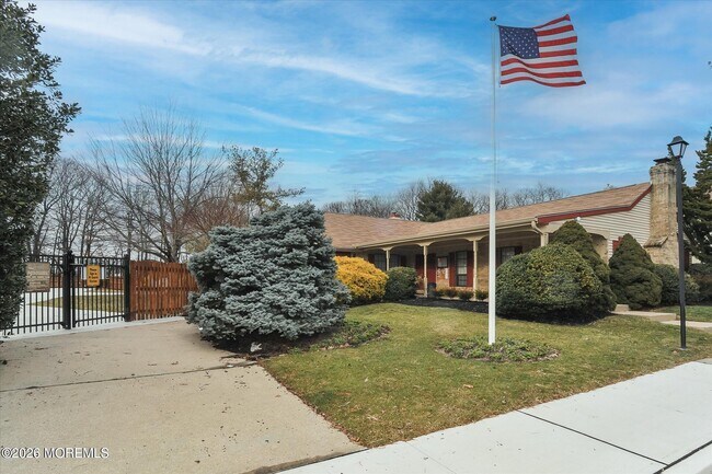 Building Photo - 113 Dundee Ct