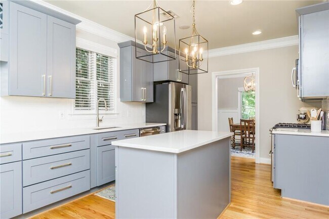 Building Photo - 1677 Barfield Run NW