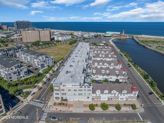 Building Photo - 300 Cookman Ave