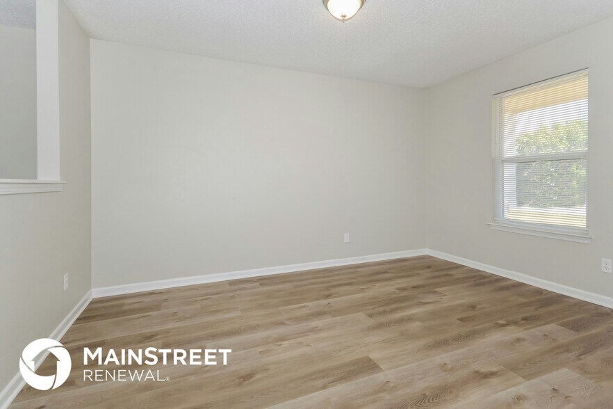 Building Photo - 9235 Delphi Ct