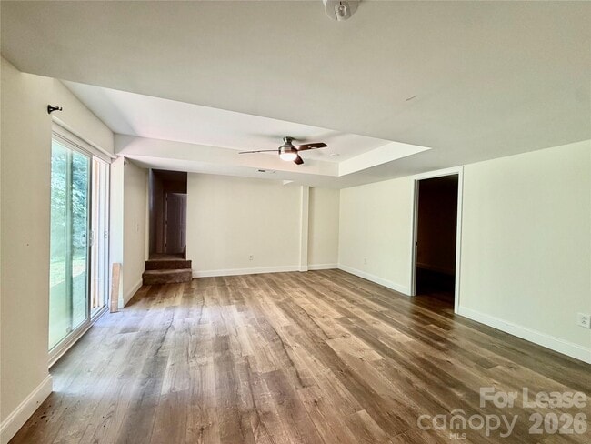 Building Photo - 109 James Dr
