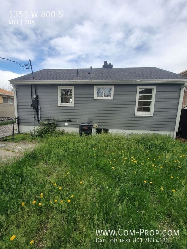 Building Photo - 1351 W 800 S