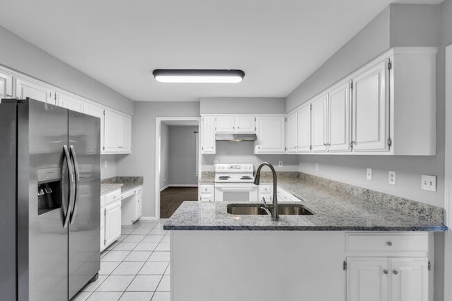 Building Photo - 2560 Choctaw Trce