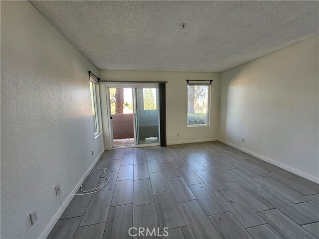 Building Photo - 1015 La Terraza Cir